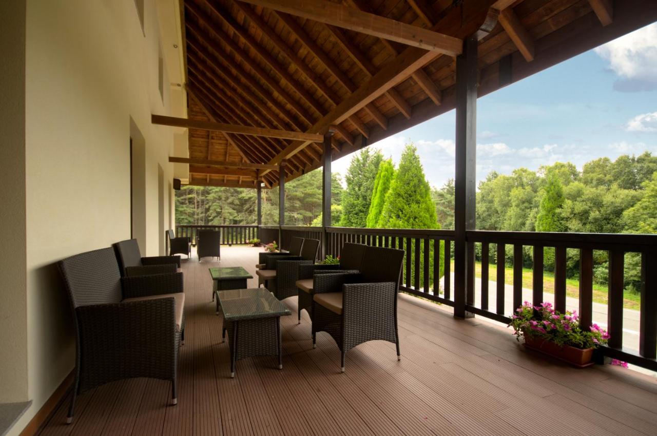 Albergue Pineiral Fonsagrada A Fonsagrada ภายนอก รูปภาพ